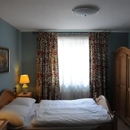 Apartment Strasshofer *